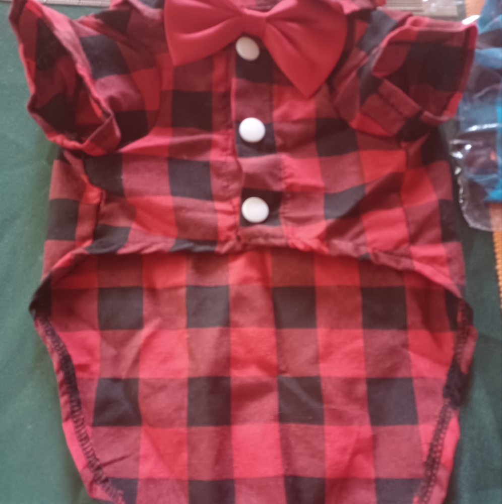 Medium dog clothing - Picture 2 of 2